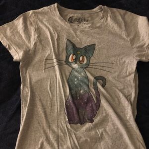 Sailor moon graphic T-shirt